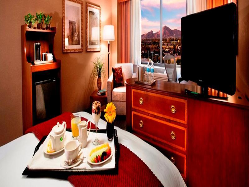 Radisson Hotel Phoenix Airport Εξωτερικό φωτογραφία