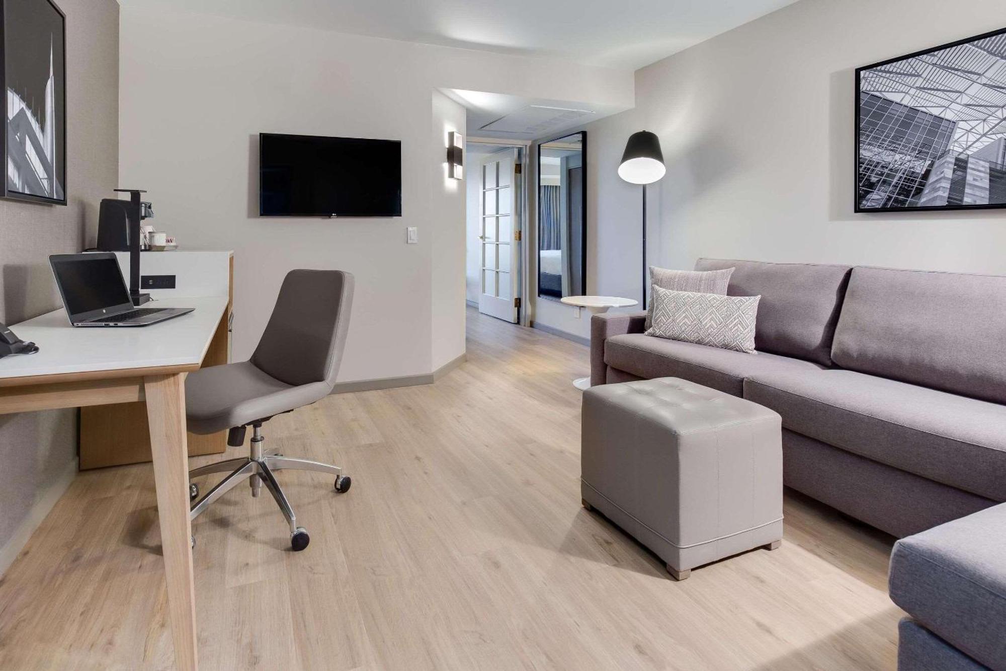 Radisson Hotel Phoenix Airport Εξωτερικό φωτογραφία