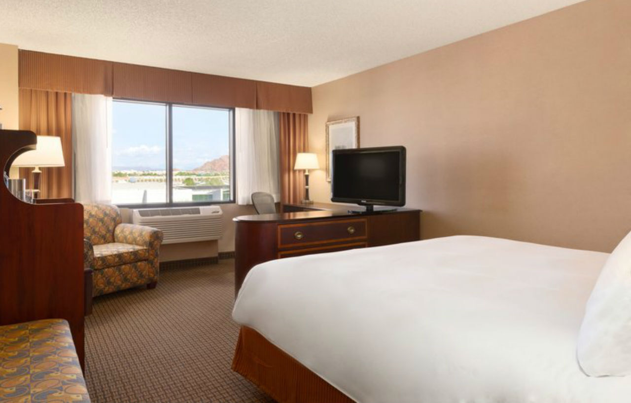 Radisson Hotel Phoenix Airport Εξωτερικό φωτογραφία