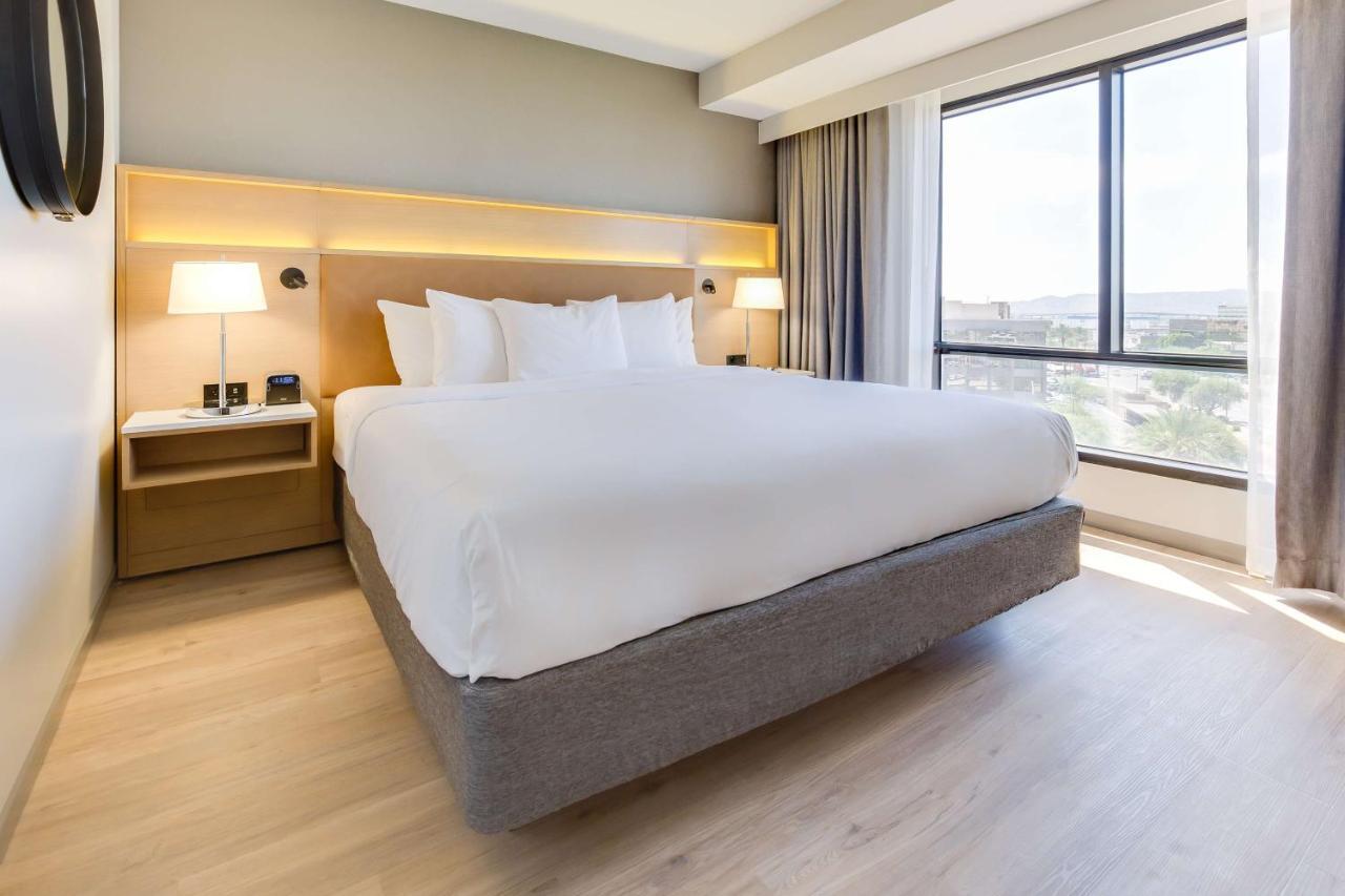 Radisson Hotel Phoenix Airport Εξωτερικό φωτογραφία